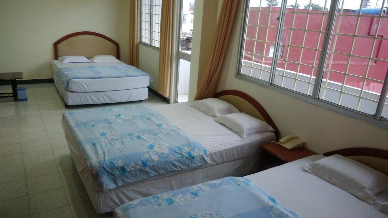 A Dong Hotel Dalat Exterior foto